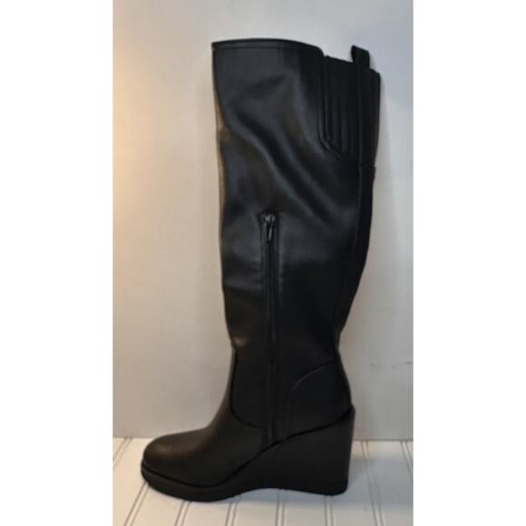 Zodiac Iggy Wedge Tall Boots Black Women's Size 7 NEW IN BOX - Picture 2 of 16